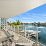 Rent 1 bedroom apartment of 123 m² in Miami