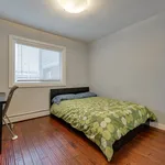 Appartement de 688 m² avec 2 chambre(s) en location à Edmonton