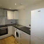 Rent 2 bedroom flat of 49 m² in Leeds