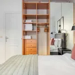 Appartement de 79 m² avec 2 chambre(s) en location à paris