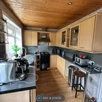 Rent 3 bedroom house in Bradford