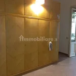 Affitto 1 camera appartamento di 75 m² in Piacenza