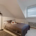 Rent 1 bedroom apartment of 35 m² in Dusseldorf