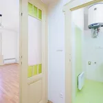 Rent 1 bedroom apartment of 90 m² in Capital City of Prague