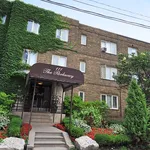 Rent 1 bedroom apartment of 58 m² in Toronto