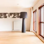 Huur 3 slaapkamer appartement van 116 m² in Buitenveldert-West