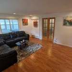 Furnished Room in a 4- BR house in Lynnwood, near