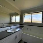 Rent 4 bedroom house in Moranbah