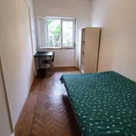 Rent 3 bedroom apartment in Lisbon