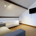 Rent 16 bedroom apartment in Coimbra