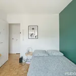 Appartement de 1227 m² avec 6 chambre(s) en location à Paris