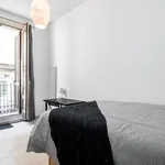 Rent 4 bedroom apartment in Barcelona