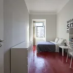 Rent a room in lisbon