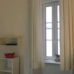 Rent a room in lisbon