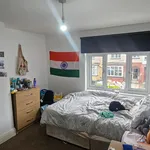 Rent 7 bedroom house in Leeds