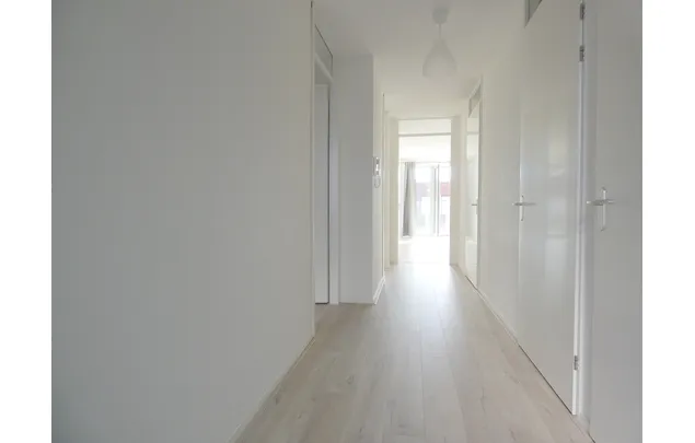 Huur 3 slaapkamer appartement van 92 m² in Den Haag