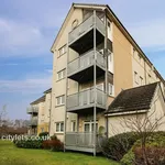 Rent 2 bedroom flat in Livingston