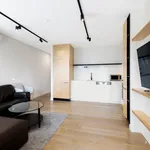 Rent 2 bedroom apartment in Southbank