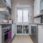 Rent 3 bedroom apartment of 80 m² in madrid