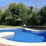 Rent 3 bedroom apartment of 146 m² in Marbella