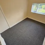 Rent 3 bedroom flat in West Midlands