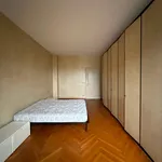 Rent 3 bedroom apartment of 90 m² in Turin