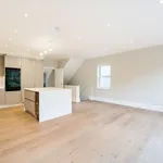 Rent 4 bedroom house in South East England