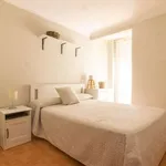 Rent 1 bedroom apartment of 60 m² in barcelona