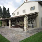 Rent 10 bedroom house of 350 m² in Firenze