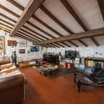 Rent 2 bedroom apartment of 80 m² in Firenze