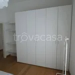 Affitto 3 camera appartamento di 75 m² in Trieste