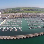 Rent 2 bedroom flat in Brighton Marina