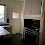 Rent 2 bedroom apartment in St Kilda