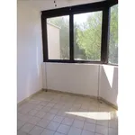 Appartement de 84 m² avec 4 chambre(s) en location à Marseille