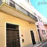 Rent 5 bedroom apartment of 250 m² in Novoli