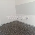 Affitto 5 camera appartamento di 113 m² in Albisola Superiore