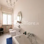 Rent 2 bedroom apartment of 75 m² in Milan