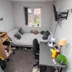 Rent 6 bedroom flat in Birmingham