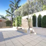 Rent 4 bedroom house in Caulfield South