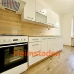 Pronajměte si 4 ložnic/e byt o rozloze 76 m² v Havířov