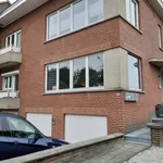  appartement avec 3 chambre(s) en location à Charleroi