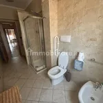 Rent 4 bedroom apartment of 20 m² in Foggia