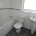 Rent 2 bedroom apartment in Renfrewshire