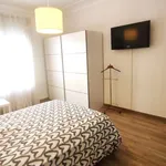 Rent a room of 120 m² in zaragoza