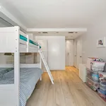 Rent 2 bedroom apartment of 89 m² in New York