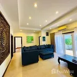 Rent 4 bedroom house of 325 m² in Phuket