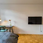 Miete 2 Schlafzimmer wohnung von 65 m² in Berlin