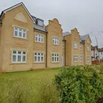 Rent 1 bedroom apartment in Elmbridge