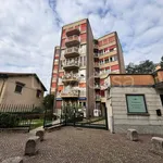 Rent 2 bedroom apartment of 68 m² in Bollate