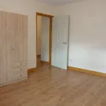 Rent 2 bedroom flat in Wales